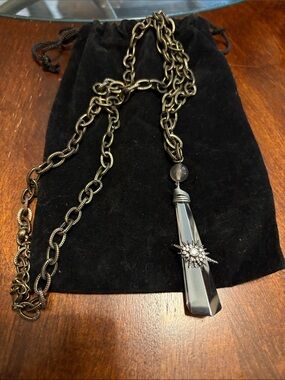 Lariat Necklace Faceted Crystal Pendant and Sunburst Accent